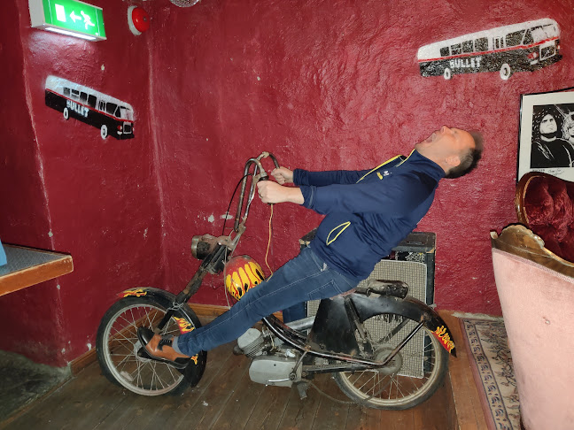 Bullet Bar - Gastronomi och hotellverksamhet