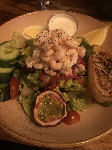 Opinii despre Bistro Bakgården în Ronneby - Gastronomi och hotellverksamhet