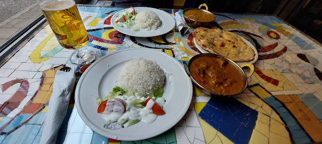 Restaurang Indira Open Times