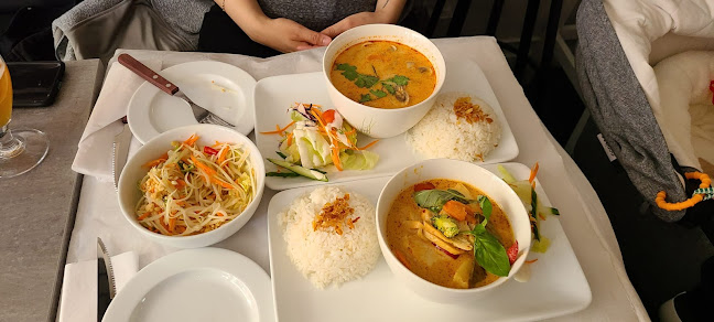 Comentarii opinii despre SAMMIS THAI BAR & KÖK