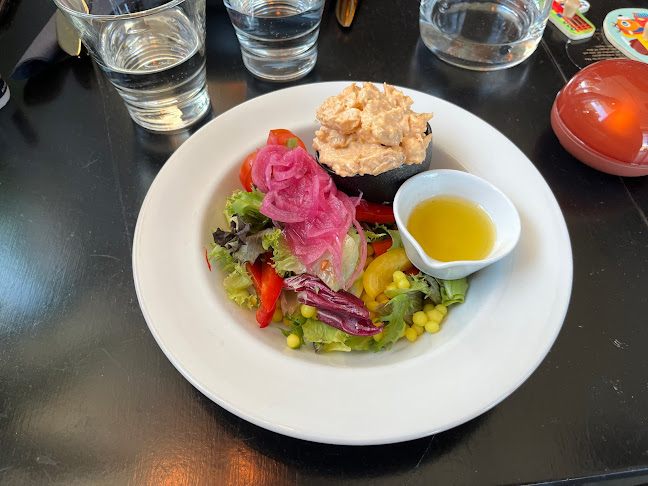 Comments and reviews of Cafe Cloud