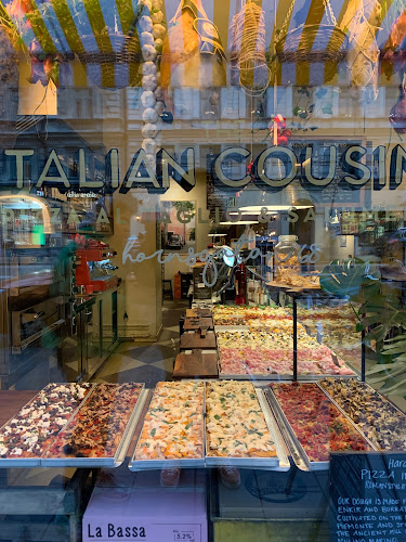 THE ITALIAN COUSINS - Gastronomi och hotellverksamhet