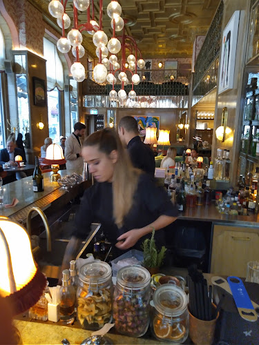 Comentarii opinii despre À la Lo