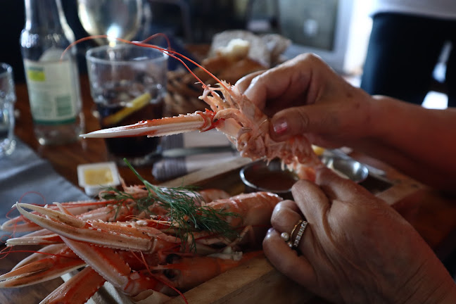 Marstrands Wärdshus Phone number