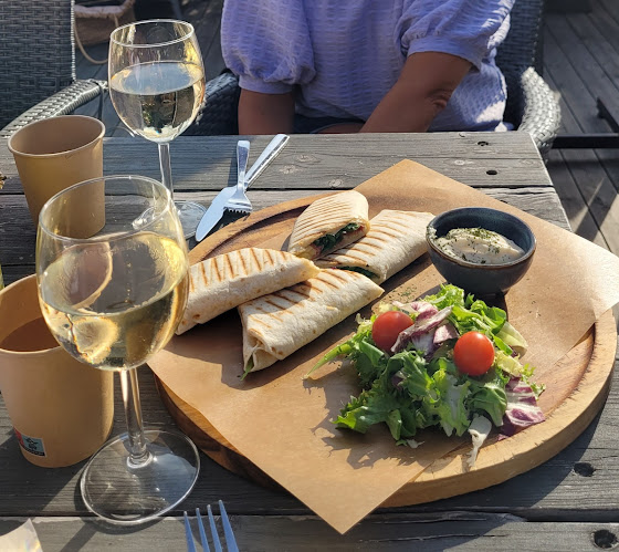 Jippies Veranda Open Times