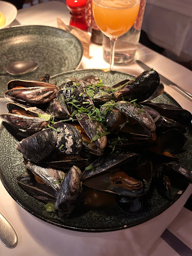 Södra Larm Bar & Bistro Open Times