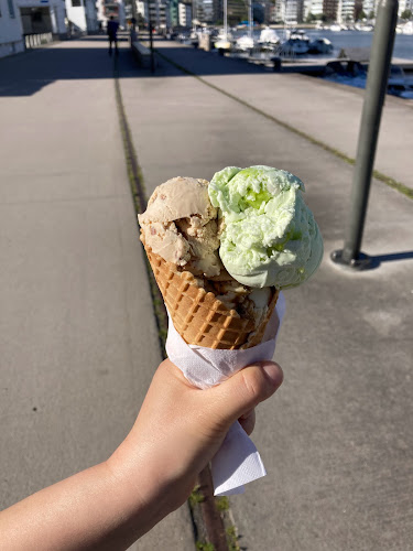 Västra Sannegårdskajen 8, 417 60 Göteborg