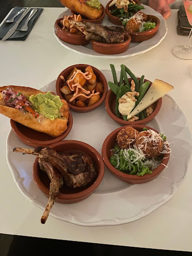 Spis - Gastronomi och hotellverksamhet