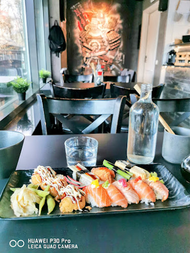 Comments and reviews of Negu Sushi & Bar