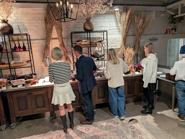 Opinii despre Orangeriet Restaurang în Båstad - Gastronomi och hotellverksamhet