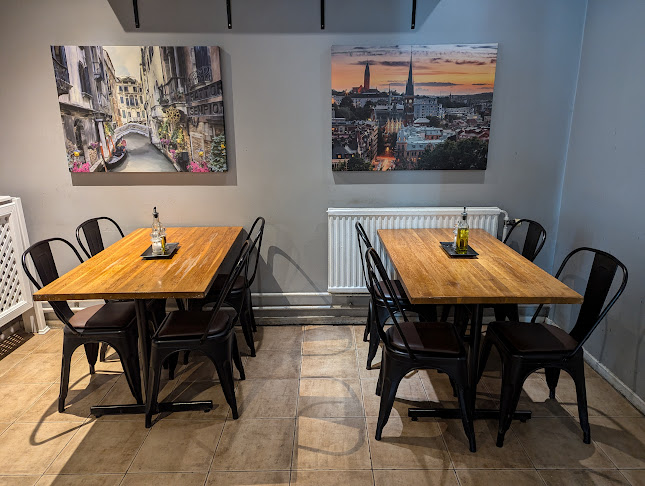 Comentarii opinii despre Drottningens