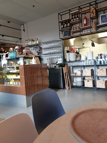 Engströms Food & Deli - Gastronomi och hotellverksamhet