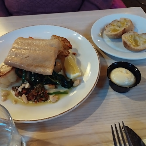 Malmö Saluhall - Gastronomi och hotellverksamhet