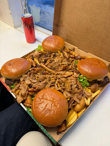 Jan's Pasta & Pizza Grill - Gastronomi och hotellverksamhet