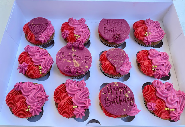 Mel's Bakery - Gastronomi och hotellverksamhet