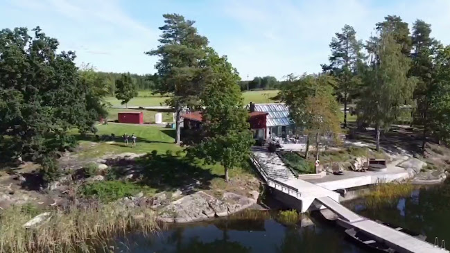 Tindered Trädgård Café