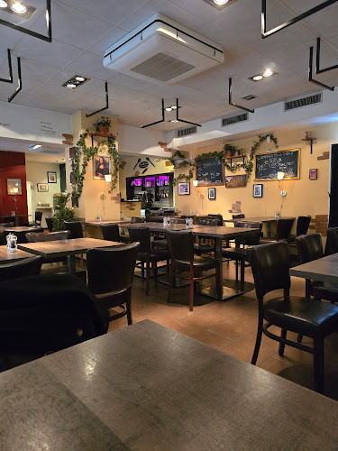 Comments and reviews of Mamma Mia