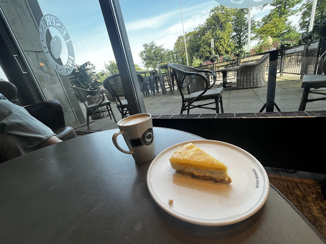 Espresso House - Gastronomi och hotellverksamhet