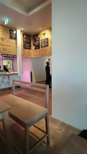 Opinii despre Vapiano, Mall of Scandinavia în Solna - Gastronomi och hotellverksamhet