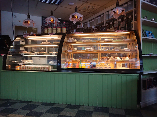 Café Rutiga Duken - Gastronomi och hotellverksamhet