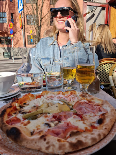 Ciao Ciao IV Phone number