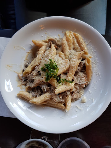 Reviews of Aqua Restaurang & Bar - Hedåskiosken in Sandviken - Gastronomi och hotellverksamhet