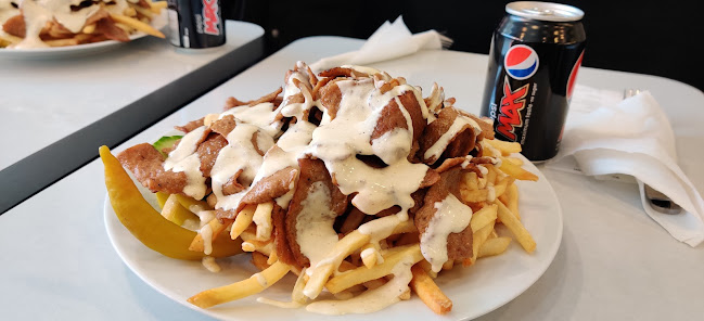 Grill Köket Kungsburgaren - Gastronomi och hotellverksamhet