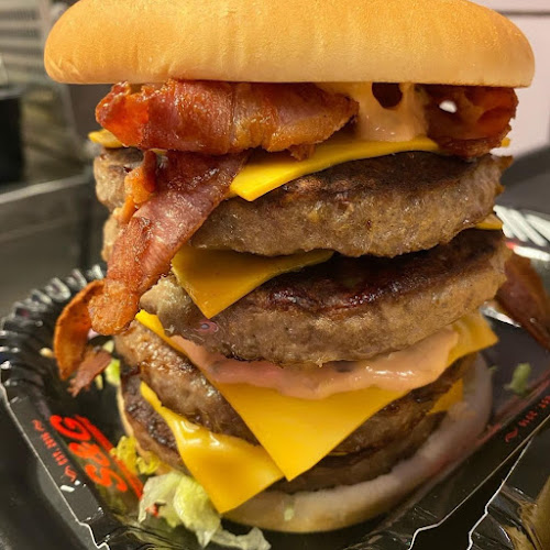 Opinii despre Parisarens Gatukök în Kristianstad - Gastronomi och hotellverksamhet