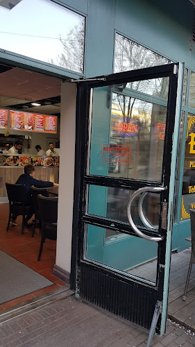 Etna Pizzeria - Gastronomi och hotellverksamhet