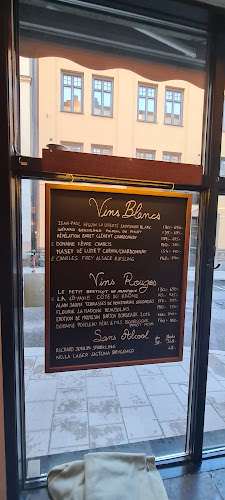 Comments and reviews of Café Facile