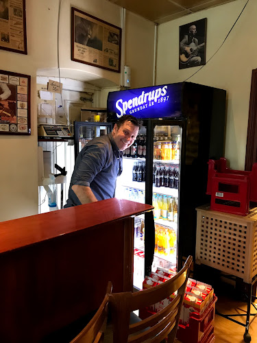 Cigarren Phone number