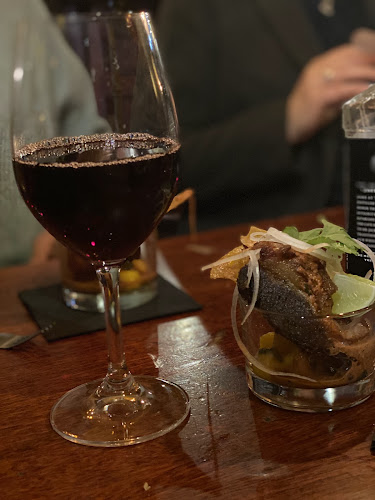 Lochness Restaurang & Pub - Gastronomi och hotellverksamhet