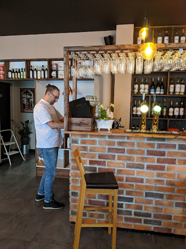 Parma Restaurang Cucina Italiana - Gastronomi och hotellverksamhet