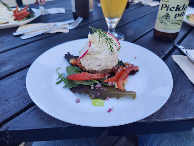 M/S Freja - Gastronomi och hotellverksamhet