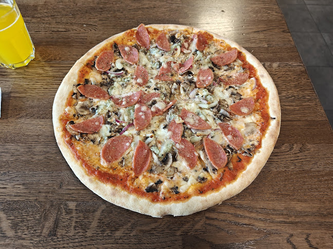 Hulta Pizzeria - Borås