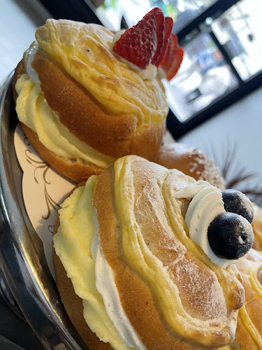 Opinii despre manal’s café în Degerfors - Gastronomi och hotellverksamhet