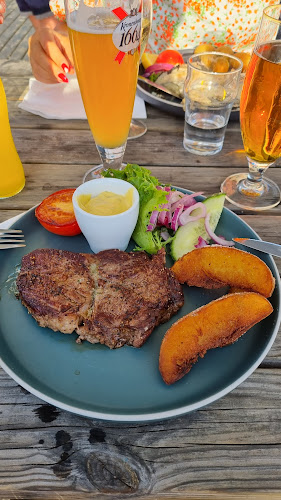 Hanöhus Beach Bar - Gastronomi och hotellverksamhet