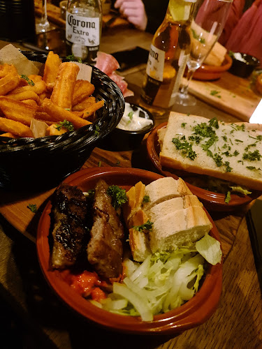 Opinii despre CALMA Tapasbar în Göteborg - Gastronomi och hotellverksamhet