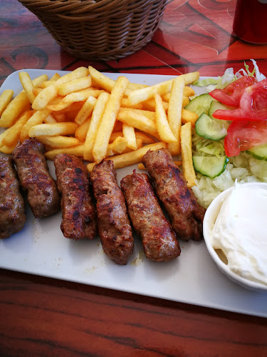 Balkan Burek & Cevapi - Gastronomi och hotellverksamhet