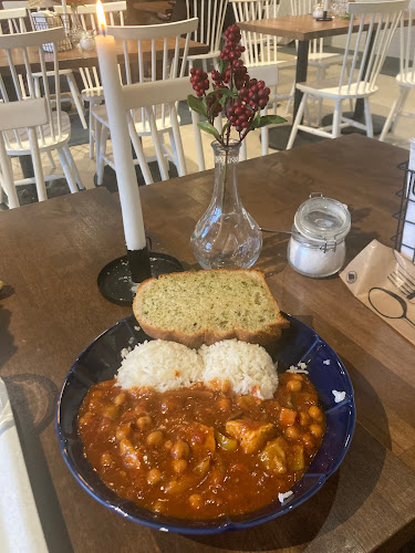 E A Rosengrens g 17, 421 31 Göteborg