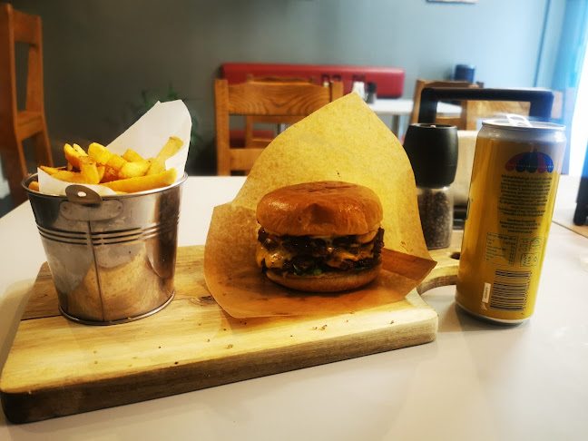 98burger - Gastronomi och hotellverksamhet