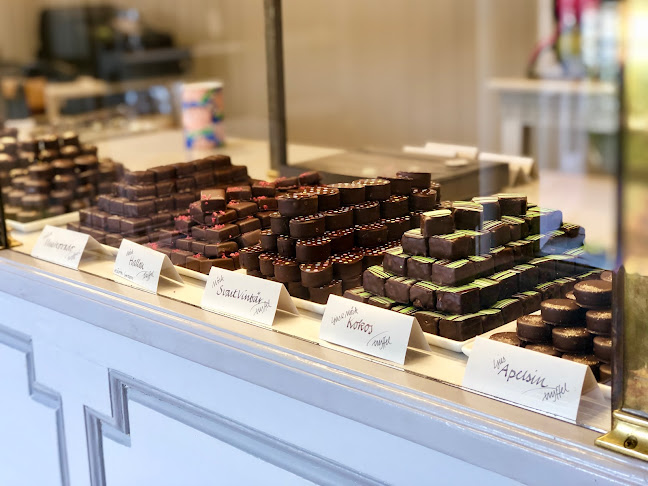 Betsy Sandberg Choklad, Lidingö