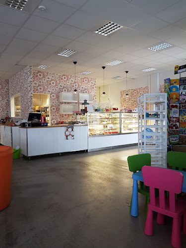 Comentarii opinii despre Cafe Oscar