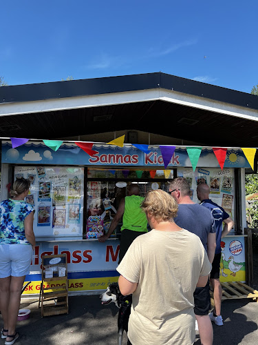 Comentarii opinii despre Sannas kiosk & Café (Pålsjö kiosk)