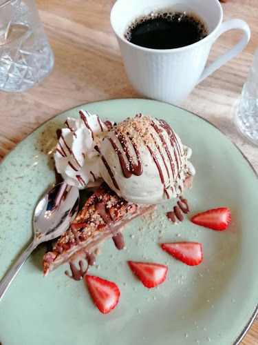 Café Gelato Open Times