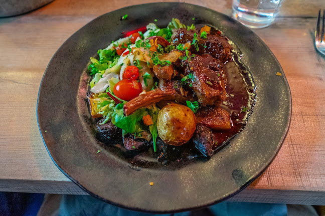 Dolcetto - Gastronomi och hotellverksamhet