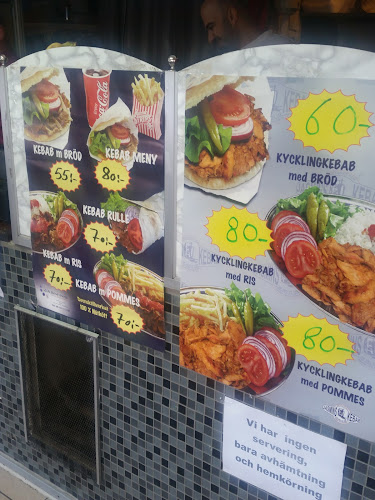 Opinii despre Hagsätra Pizzabutik în Bandhagen - Gastronomi och hotellverksamhet