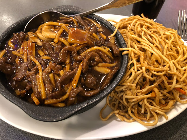 Young Thai Restaurang & Take away AB - Gastronomi och hotellverksamhet