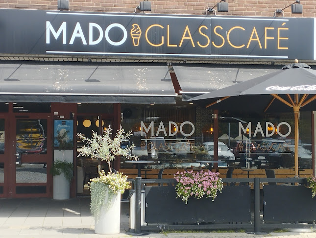 Comentarii opinii despre Mado Glasscafé - Cafe Karlshamn
