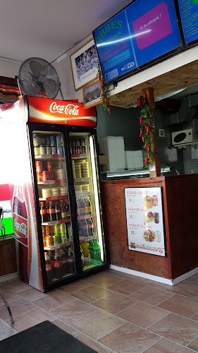 Opinii despre Ibbes Pizzeria Västerås în Västerås - Gastronomi och hotellverksamhet